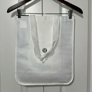 Lululemon Large White Snap Reusable Lightweight Tote Bag New